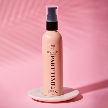 Fake It &lsquo;Til You Make It: Our Tanning Tips and Tricks 