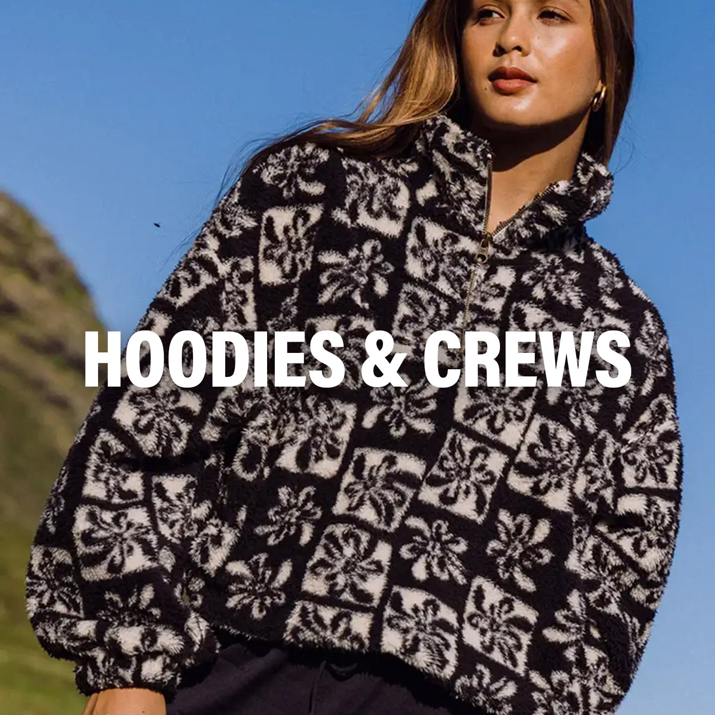 Hoodies & Sweatshirts