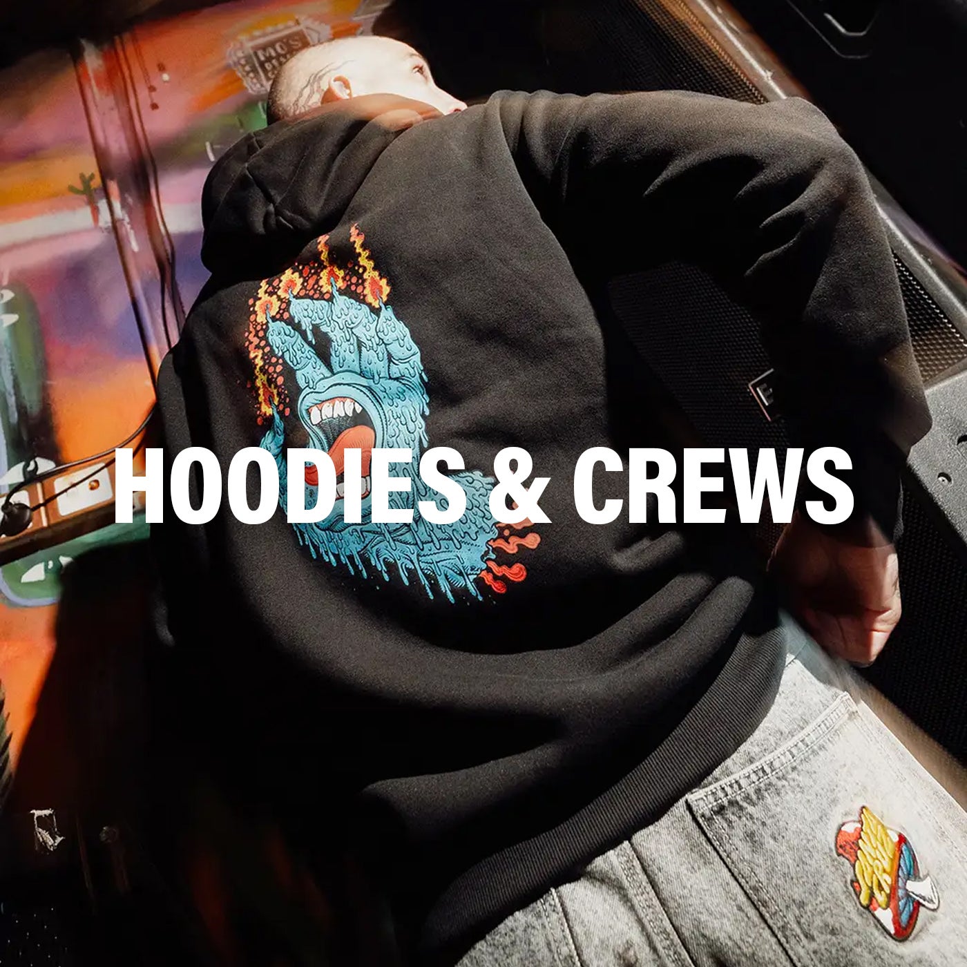 Hoodies & Sweatshirts 