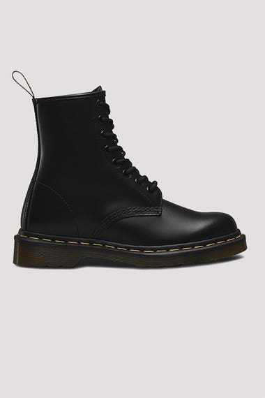 1460 8 Eye Boots