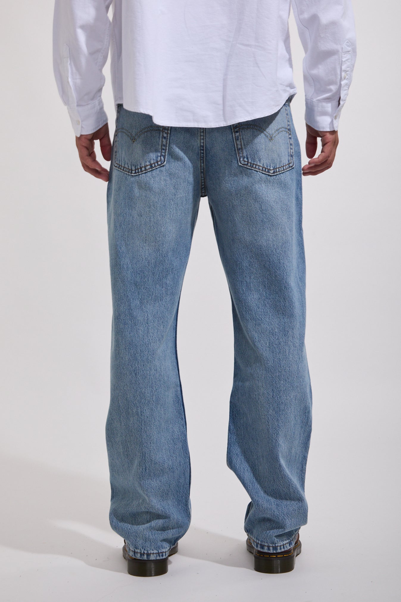 565 Loose Straight Jeans | North Beach