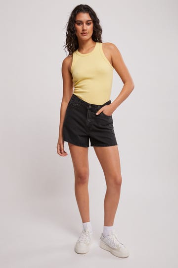 80's Mom Shorts