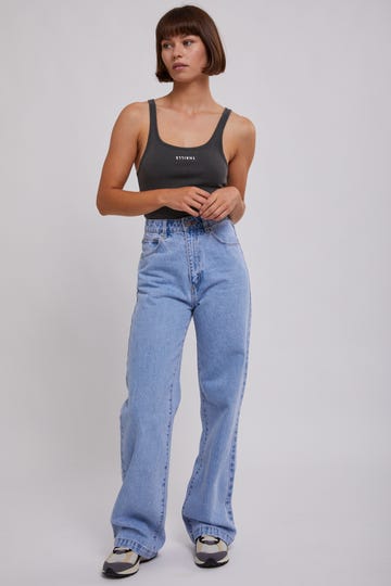 94 High & Wide Jeans