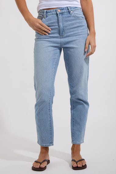 94 Slim Jeans
