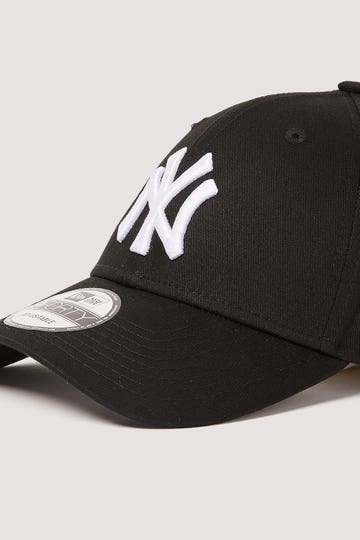 9forty New York Yankees Cap