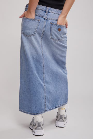 99 Low Maxi Skirt