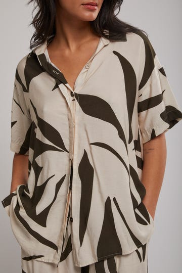Acacia Resort Shirt