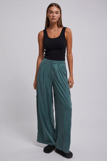 Avenue Tailored Cargo Pants