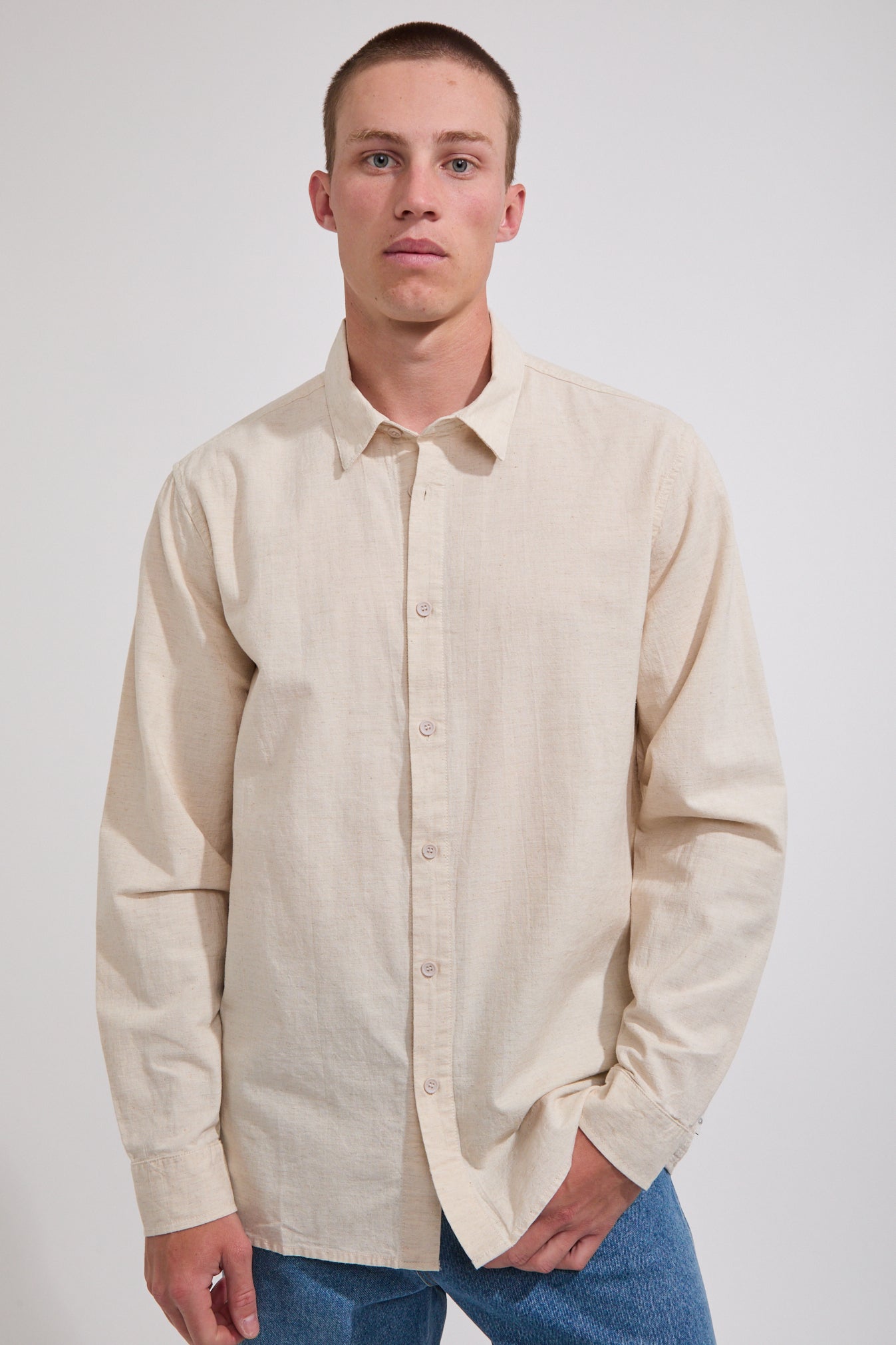 CLASSIC LONG SLEEVE LINEN SHIRT