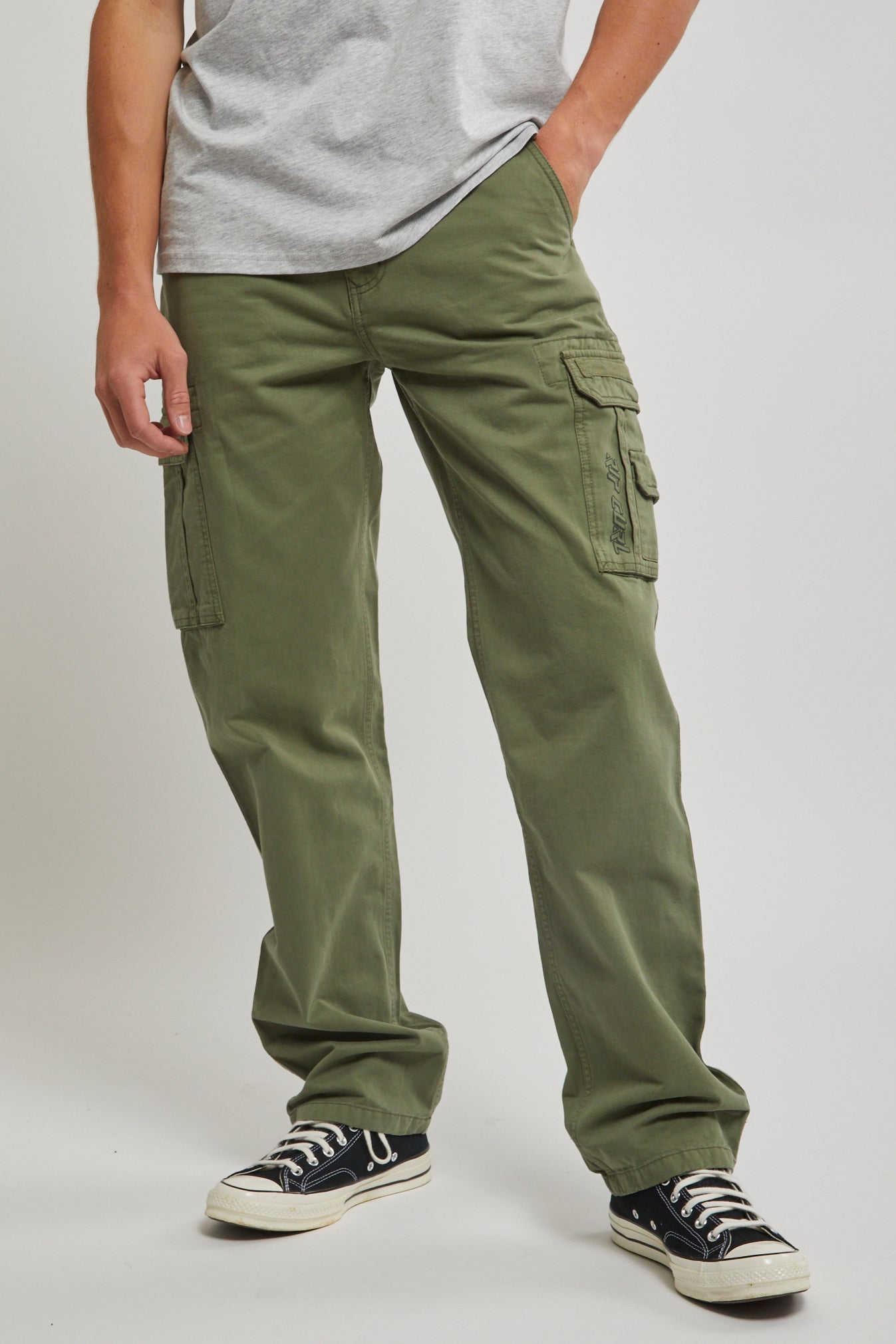 Wrangler Authentics Men's Cargo Pants Regular Fit Twill, Fleece