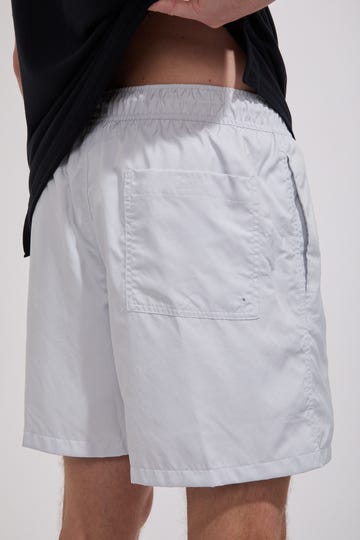 Nike Club Flow Shorts
