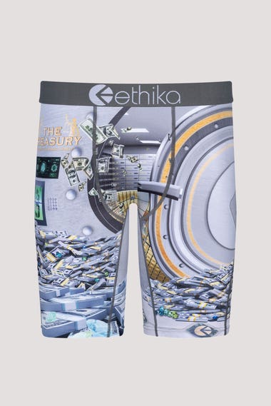 Different Contracts Staple Underwear