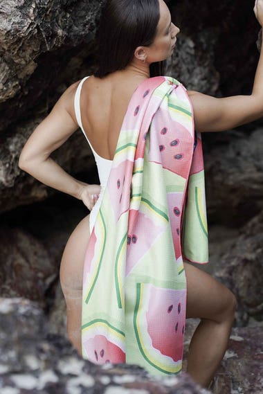 Dritimes Beach Towel