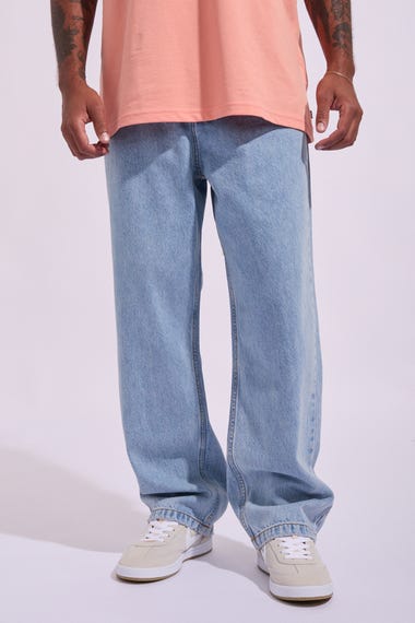 Essential Jeans