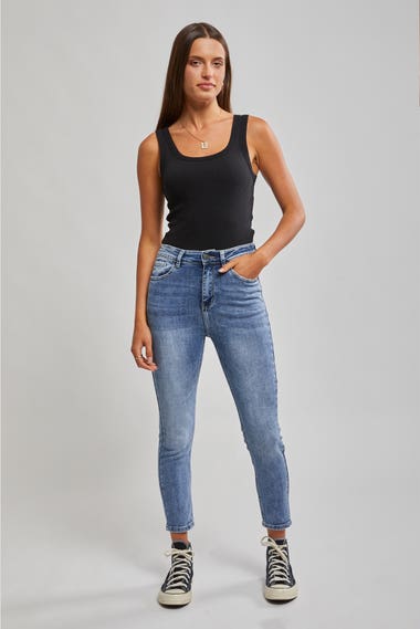 Gemma Short Stuff Jeans