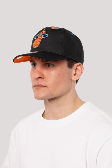 Heat Double Team Pro Crown Cap
