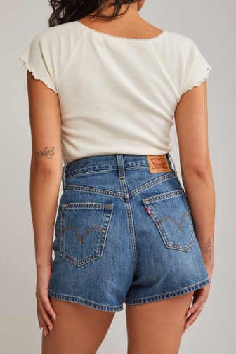LEVI'S ® Regular Jeans 'High Waisted Mom Short' in Blue Denim