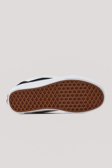 Knu Skool Shoes