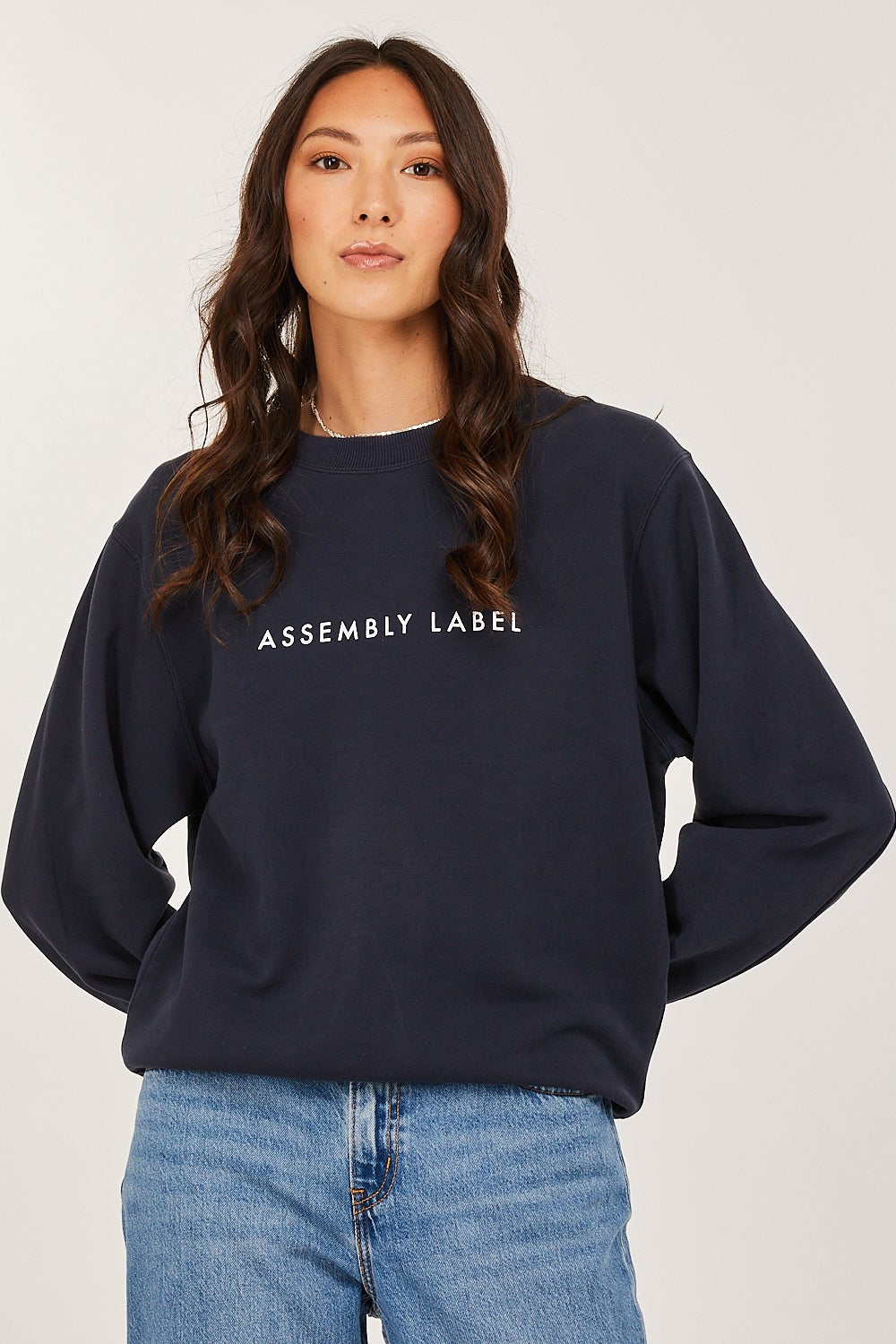 assembly label crew jumper