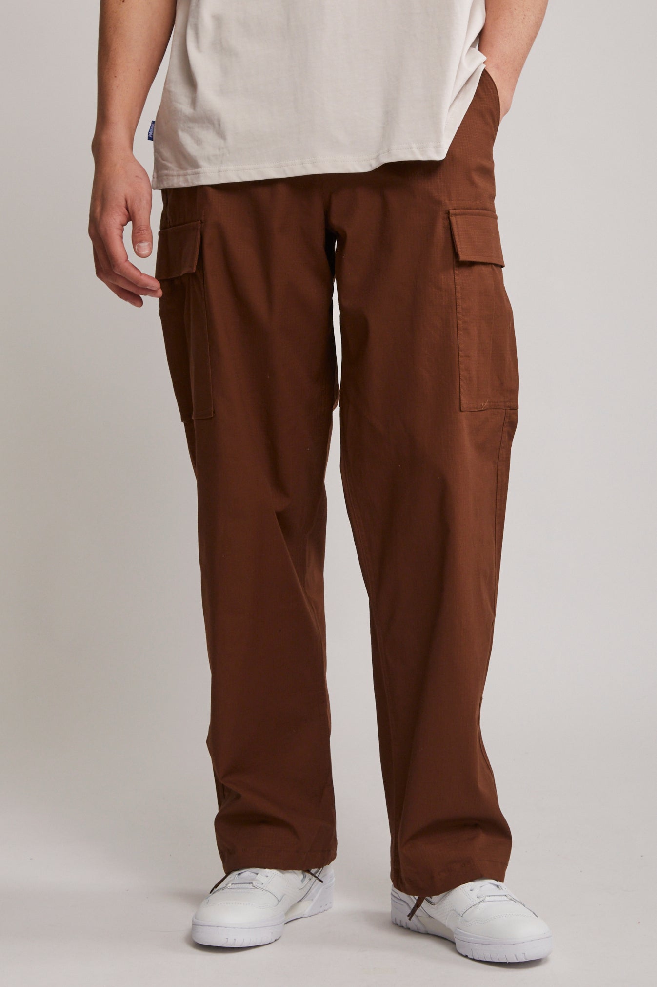 Mens Pants l Chinos, Denim Jeans, Cuffed Pants & more.