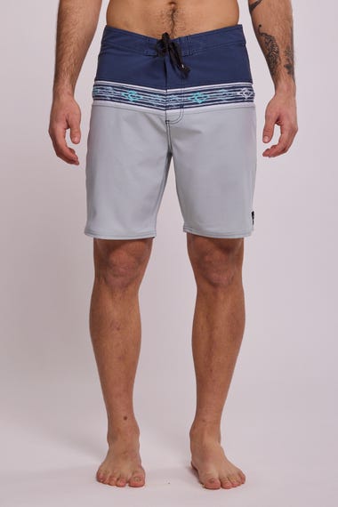 Mirage Split Peak 19" Boardshorts