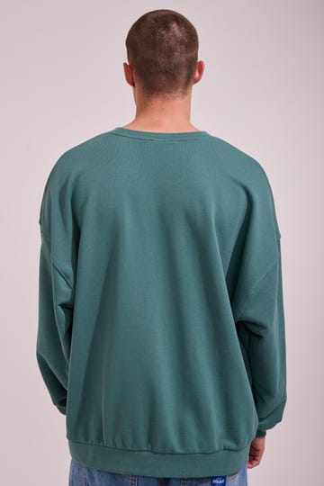 Nike Club Oversized Crew Sweatshirt