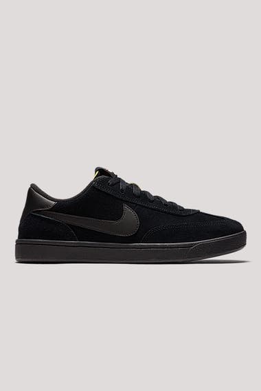 Sb Fc Classic Shoes