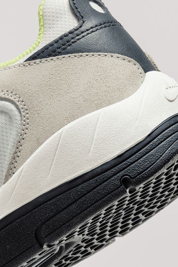 Sb Vertebrae Shoes