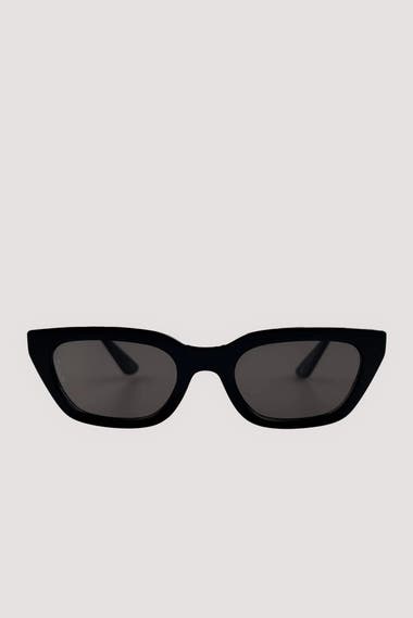 Nove Sunglasses