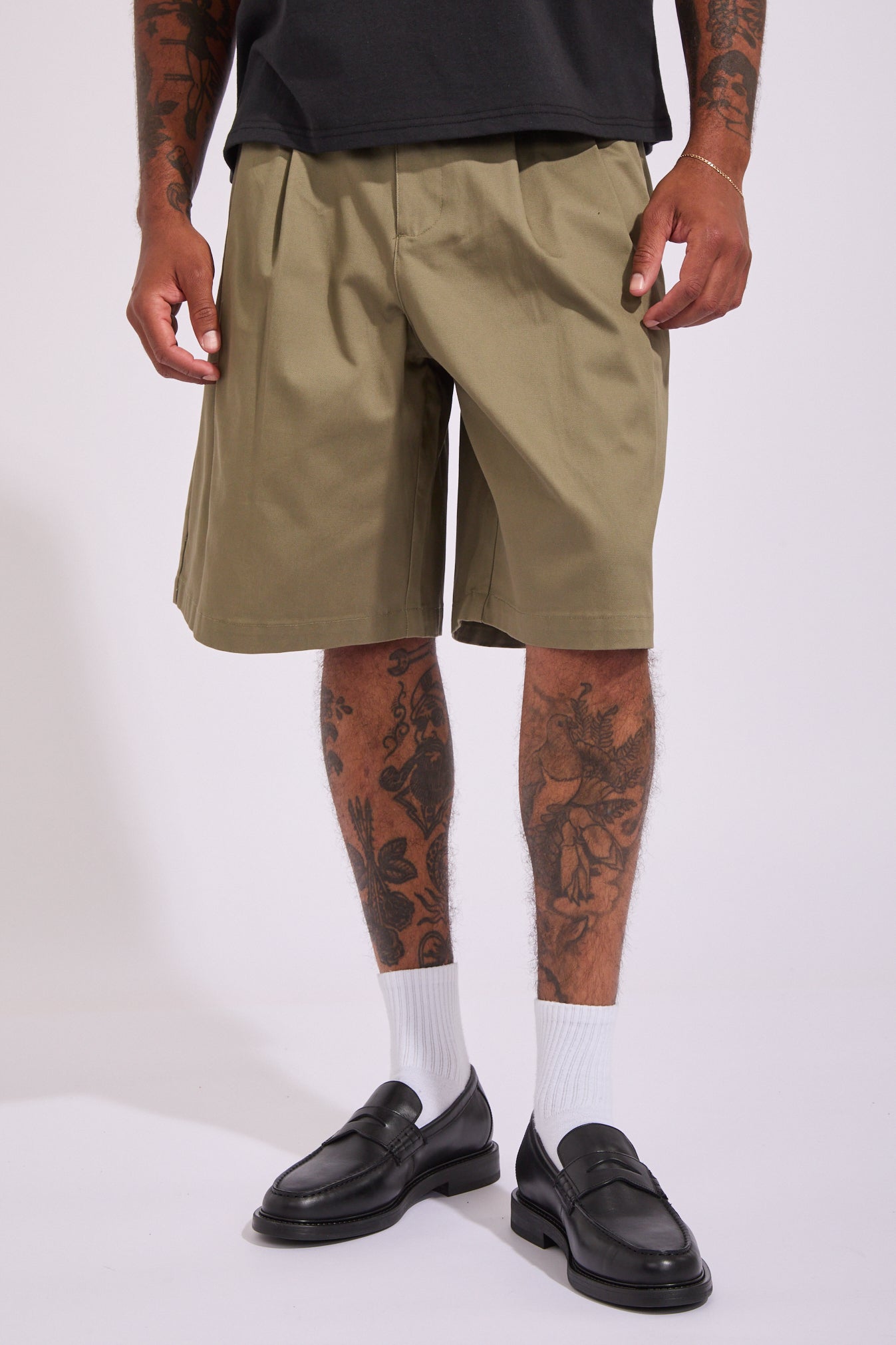 Pleated Baggy Shorts | North Beach