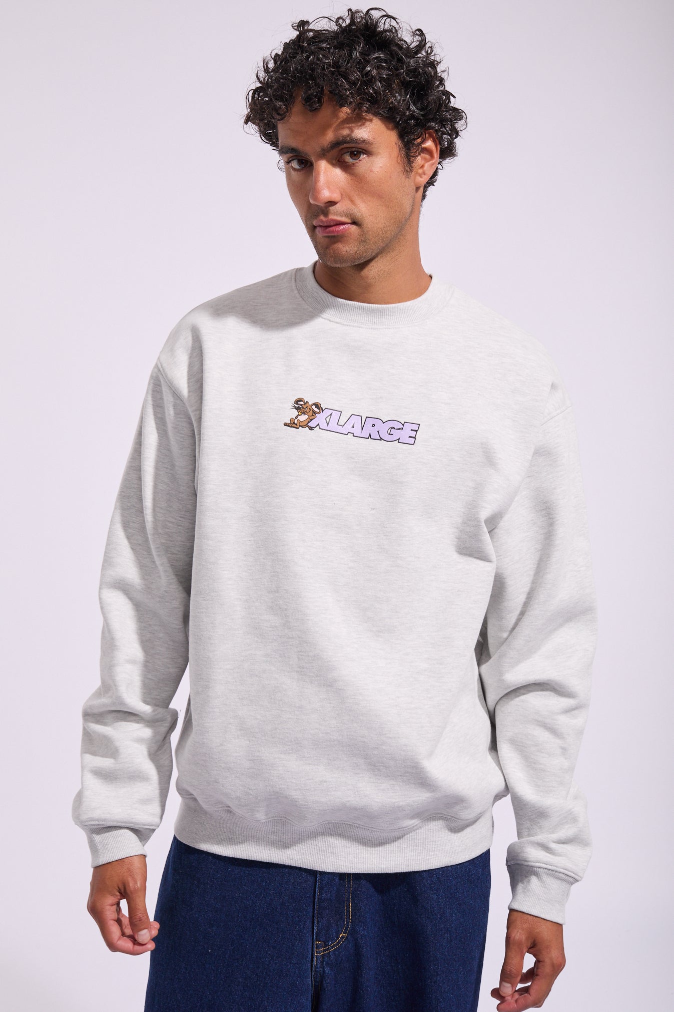 【きれいめファッション51選】上品さと清潔感をキープし Rat Crew Beach North | Sweatshirt トップス