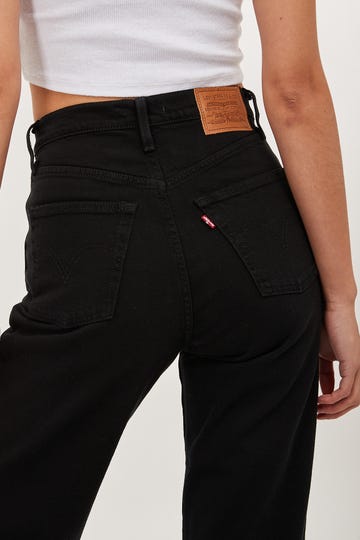 Ribcage Straight Ankle Jeans