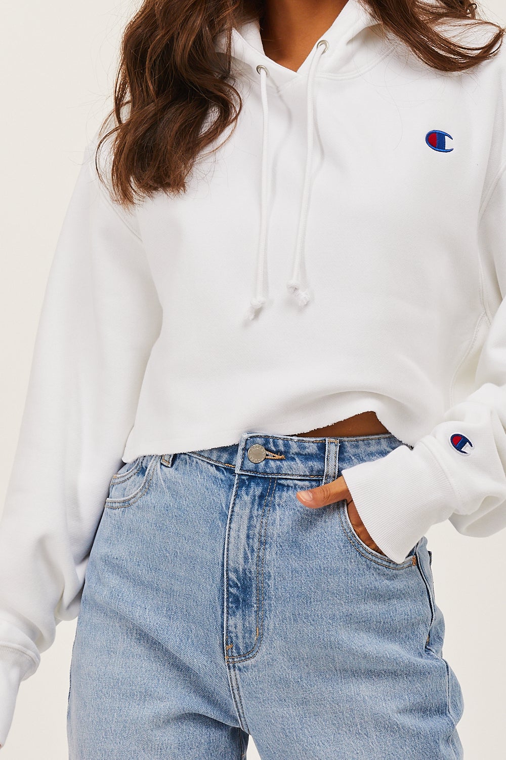 white champion hoodie cropped