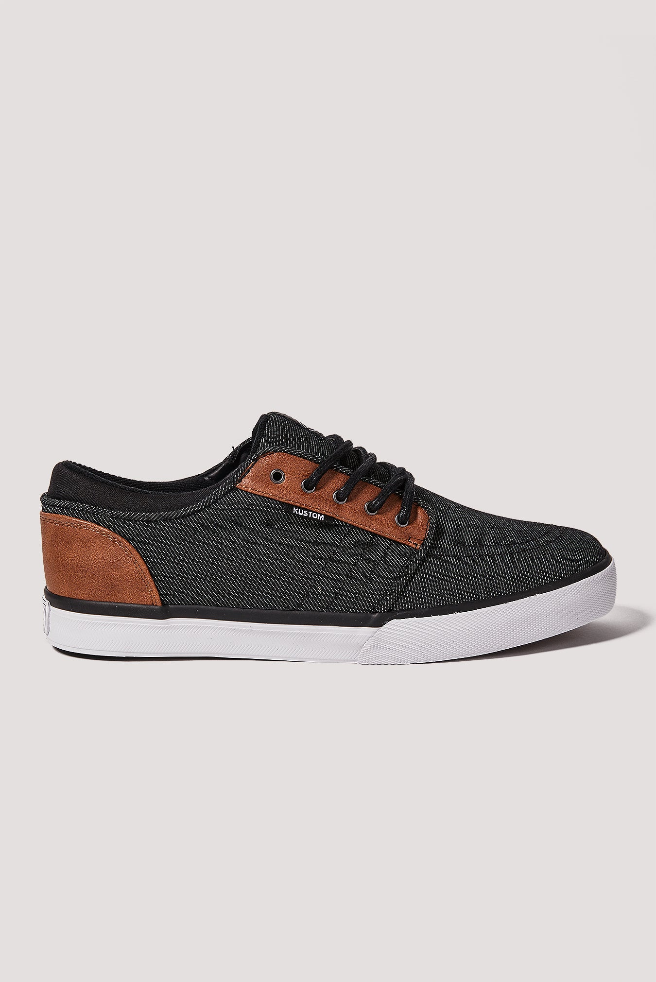 Kustom black online leather shoes