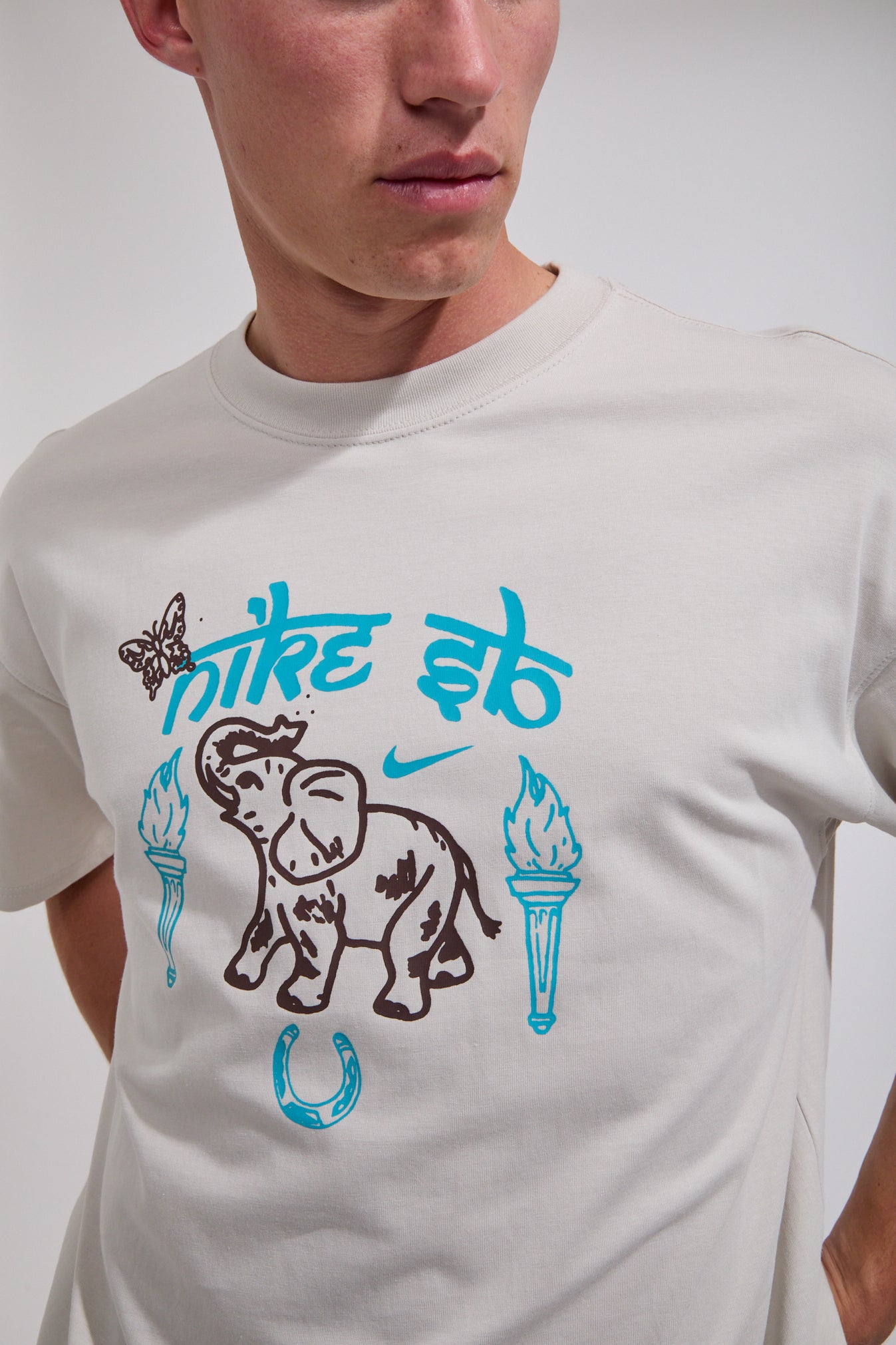 NIKE SB M90 OC ELEPHANT TEE ナイキ エスビー M90 OC エレファント Tシャツ メンズ レディース LIGHT BONE ベージュ HJ0804-072 楽天市場】NIKE SB M90 OC ELEPHANT TEE ナイキ エスビー M90 OC