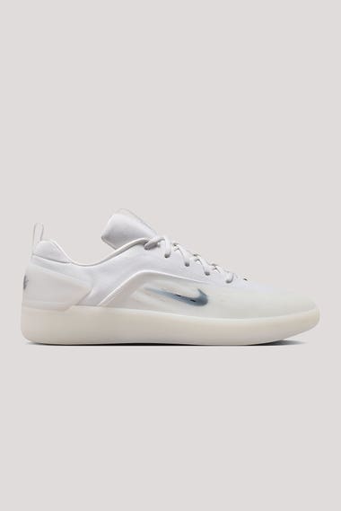 Sb Zoom Nyjah 4 Shoes