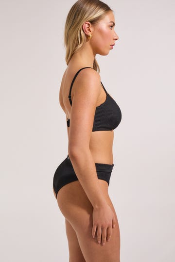Summer High Lila Dd Bikini Top