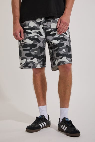 Tundra Big Dawg Jorts