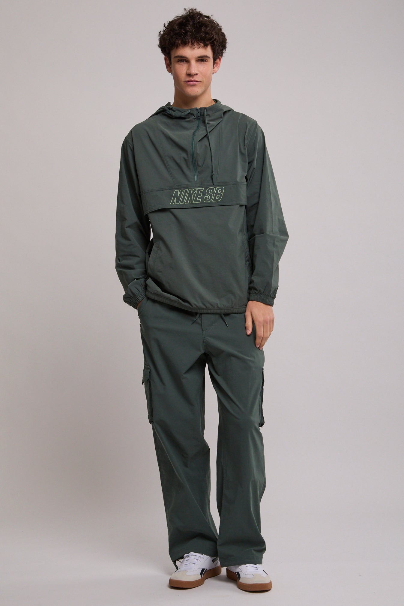 nike cargo skate pants