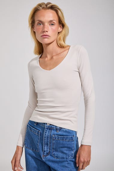 V Neck Long Sleeve Top