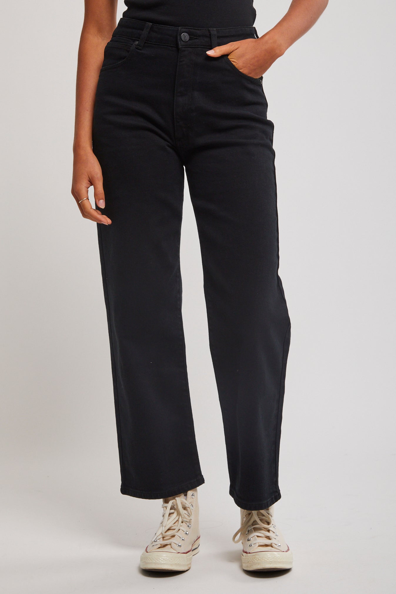 A Brand Venice Straight Jeans Abrand A Venice Straight Jean In