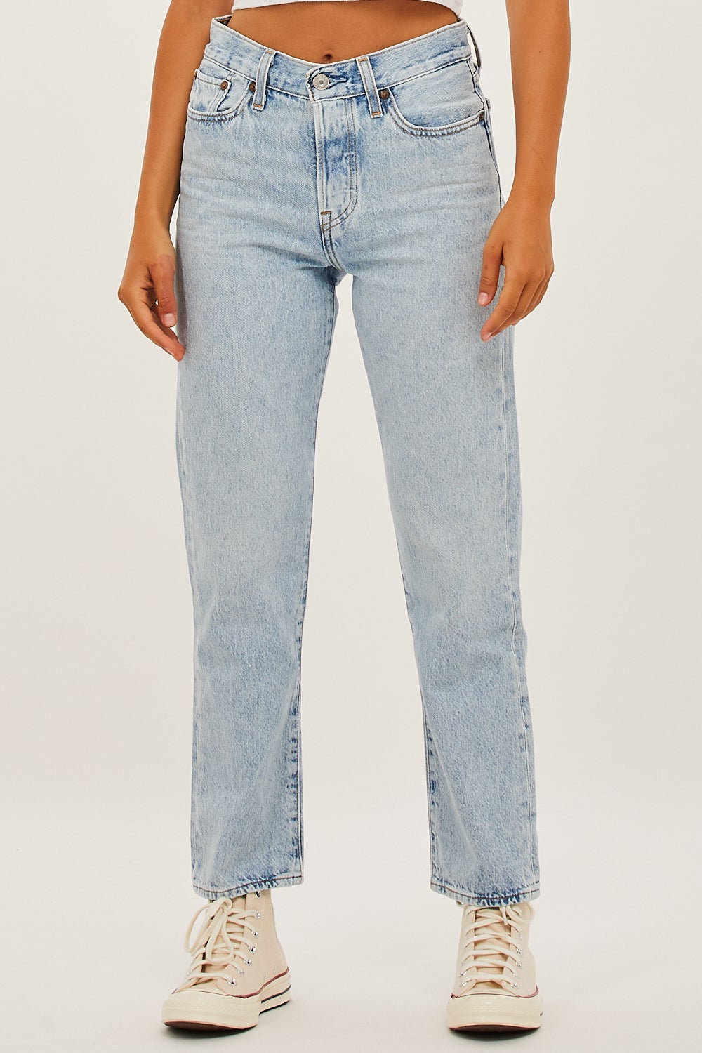 Introducir 83+ imagen white levi's wedgie straight - Thptnganamst.edu.vn