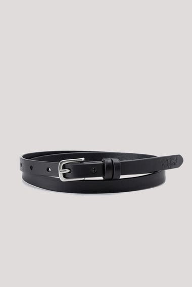 Narrow Leather Belt